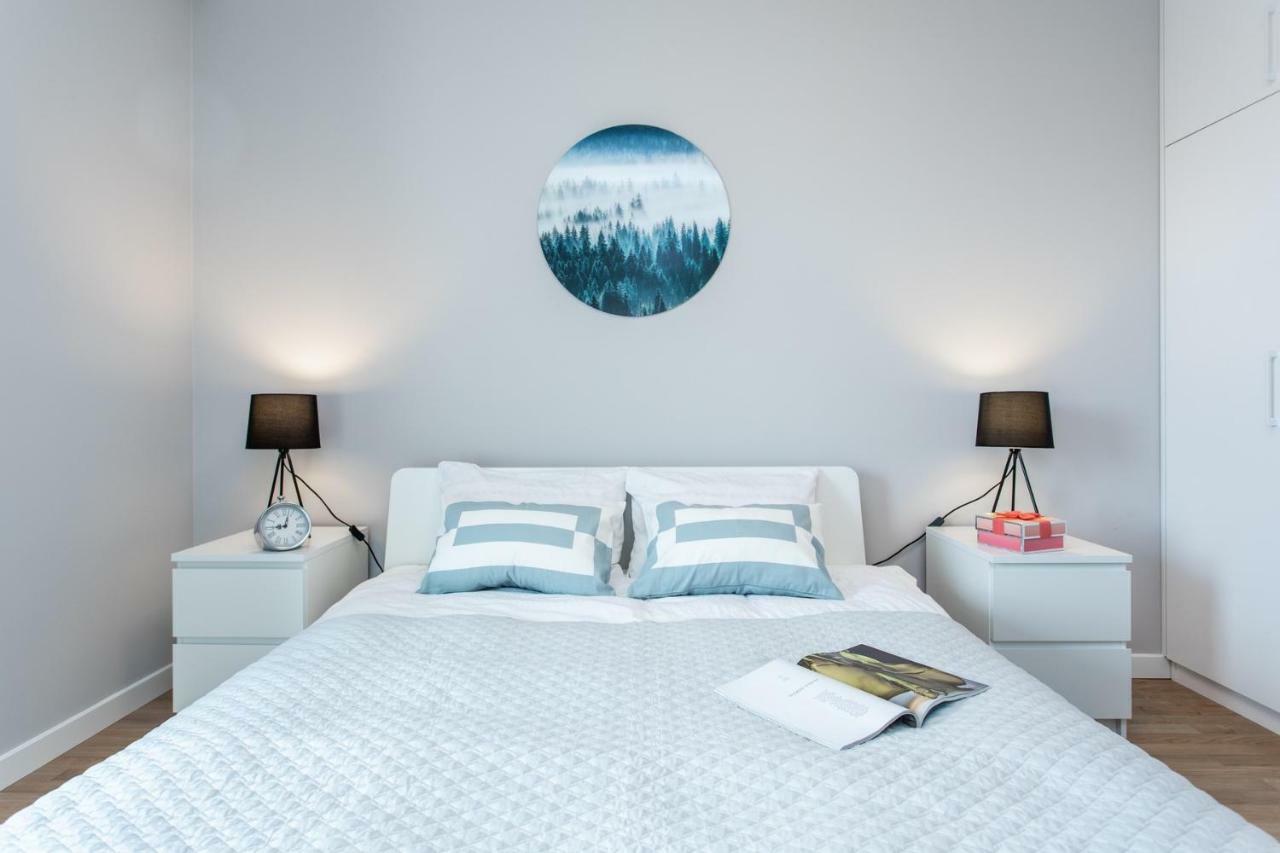 Seaside Beach Przy Plazy - Parking - Praia Apartments - Ergo Polsat Plus Arena กดัญสก์ ภายนอก รูปภาพ